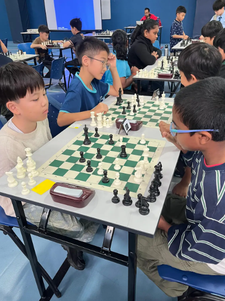ZÉRA Mom Club. Road to Grandmaster - Chess Class