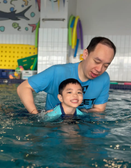 Picture of Dolphins Swimming Class